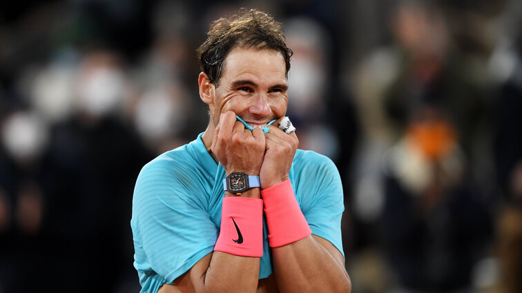 Rafael Nadal nach seinem historischen French Open Sieg gegen Novak Djokovic 2020 Rafael Nadal nach seinem historischen French Open Sieg gegen Novak Djokovic 2020
