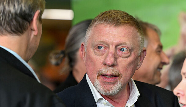 Boris Becker kann manche Kritik an Alexander Zverev nicht nachvollziehen.