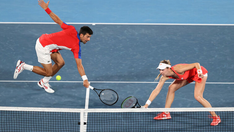 Novak Djokovic and Nina Stojanovic play in mixed for bronze