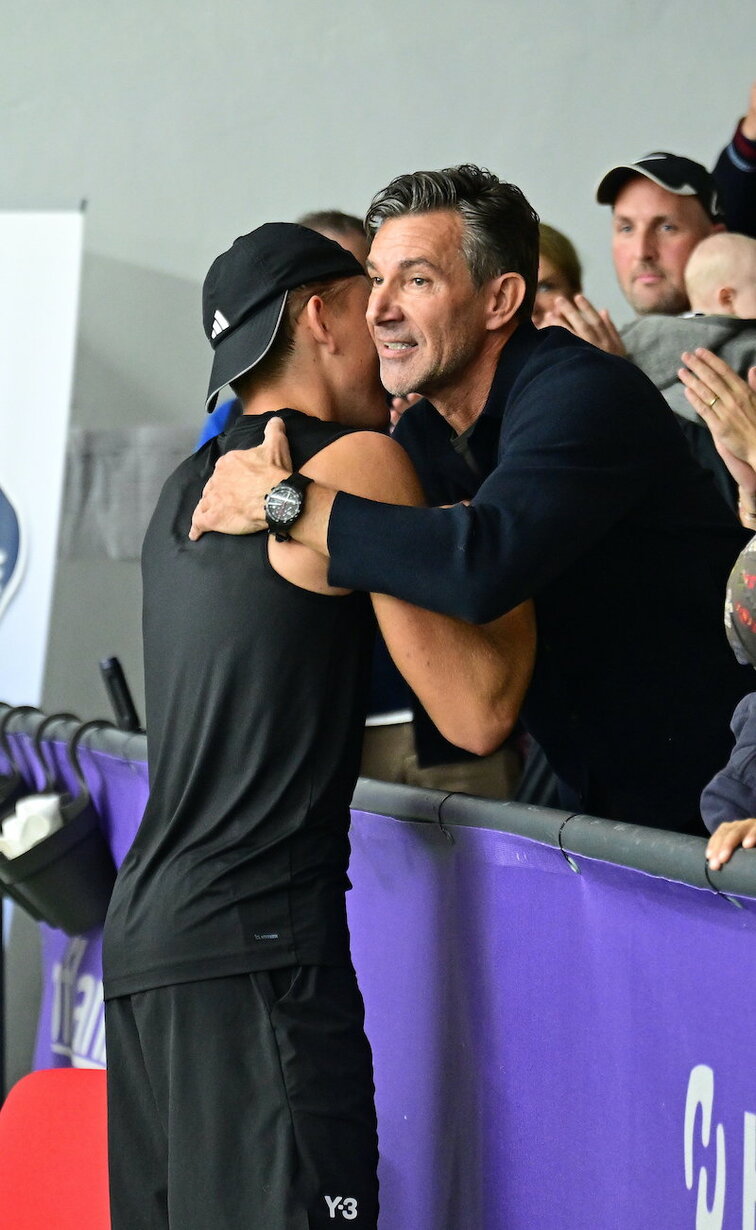 In Hamburg war Carl-Uwe Stebe für Justin Engel in Doppelfunktion als Manager und Coach im Einsatz. Witters