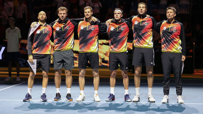 Das erfolgreiche Halbfinal-Team des DTB beim Davis-Cup-Final-8 in Malaga 2024. Jürgen Hasenkopf