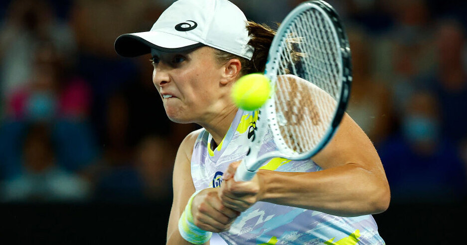 Iga Swiatek sets up final against Barbora Krejicova in Dubai - UBITENNIS