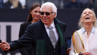 Nicola Pietrangeli mit Martina Navratilova im Jahr 2023 Nicola Pietrangeli mit Martina Navratilova im Jahr 2023