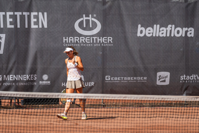 Julia Grabher zog souverän ins Viertelfinale ein Julia Grabher zog souverän ins Viertelfinale ein