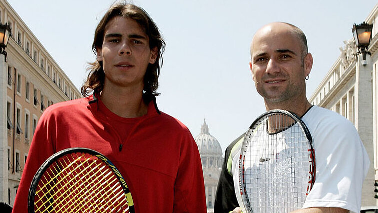 Rafael Nadal und Andre Agassi Mitte der 2000er-Jahre in Rom Rafael Nadal und Andre Agassi Mitte der 2000er-Jahre in Rom