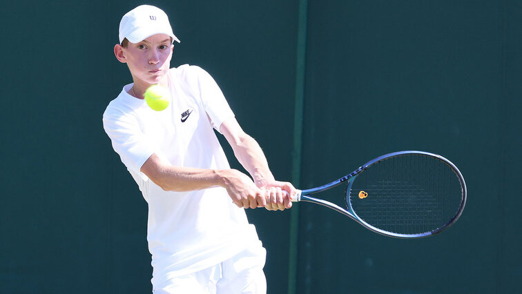 Moritz Freitag spielt morgen in Wimbledon um den U14-Titel Moritz Freitag spielt morgen in Wimbledon um den U14-Titel