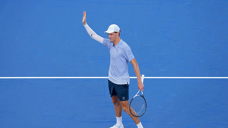 Jannik Sinner hatte nach dem Halbfinalduell gegen Terence Atmane auch lobende Worte für den Gegner. Jannik Sinner hatte nach dem Halbfinalduell gegen Terence Atmane auch lobende Worte für den Gegner.