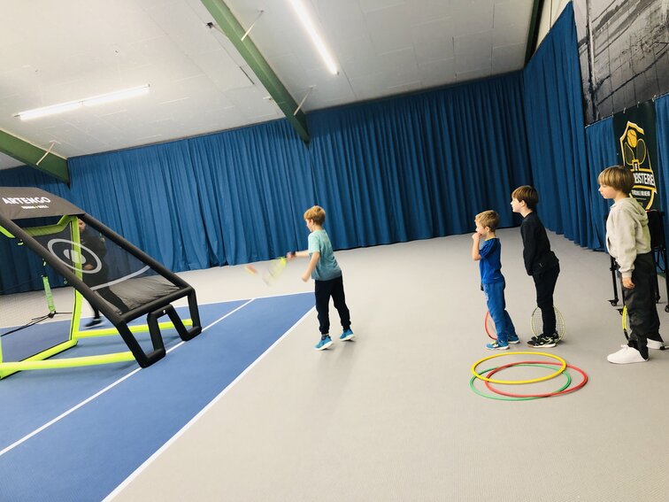 Die Decathlon-Tenniswand hat alle Altersgruppen begeistert Die Decathlon-Tenniswand hat alle Altersgruppen begeistert