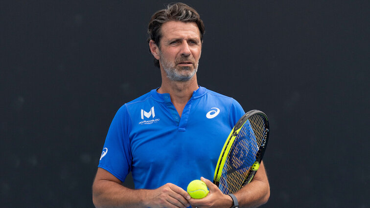 Beim Vergleich zwischen Jannik Sinner und Carlos Alcaraz ist für Star-Coach Patrick Mouratoglou die Weltrangliste nicht das entscheidende Kriterium. Jürgen Hasenkopf