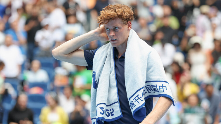 Jannik Sinner wird nicht beim Davis Cup 2025 dabei sein Jannik Sinner wird nicht beim Davis Cup 2025 dabei sein