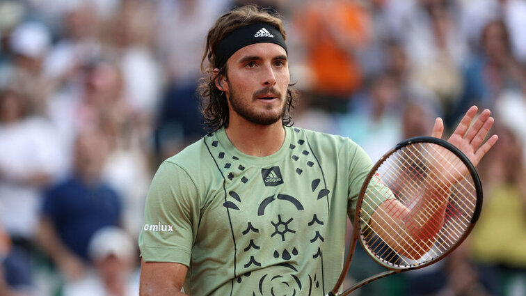 Kurzeinsatz für Tsitsipas zum Auftakt bei der Mission Titelverteidigung. Short assignment for Tsitsipas at the start of the title defense mission.