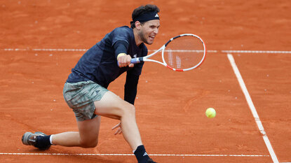 Dominic Thiem wird den Sand für ein paar Wochen meiden Dominic Thiem wird den Sand für ein paar Wochen meiden
