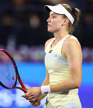 Elena Rybakina musste im Achtelfinale aufgeben