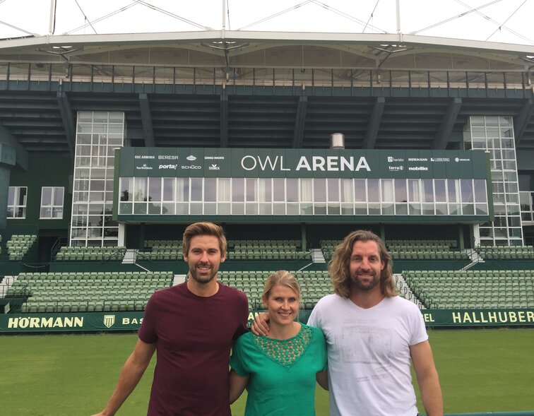 Julian Lenz, Alessa und Andre Begemann sind die Turnier-Initiatoren der „International Premier League“ presented by Merkur. Julian Lenz, Alessa und Andre Begemann