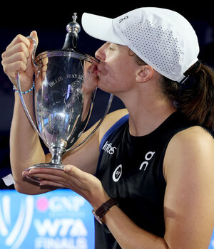 Iga Świątek dominierte das Endspiel der WTA-Finals gegen Jessica Pegula komplett.