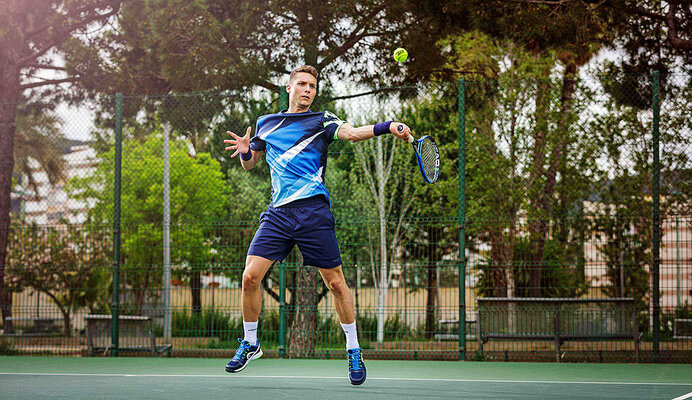 HEAD Instinct on Court