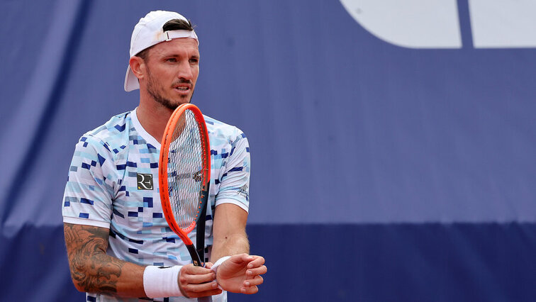 Dennis Novak feierte beim ATP-Challenger-Turnier auf Kreta einen glatten Auftakt-Erfolg gegen Paulos Tsitsipas. GEPA Pictures