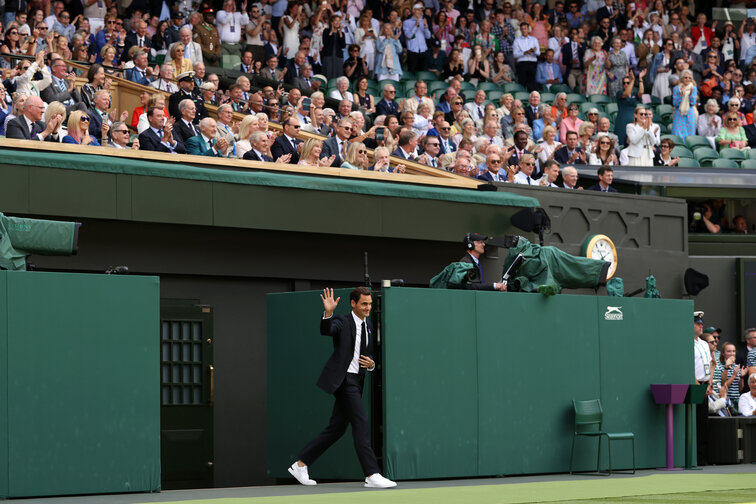 Roger Federer hat sich mit einem Video an Serena Williams gewandt Roger Federer hat sich mit einem Video an Serena Williams gewandt