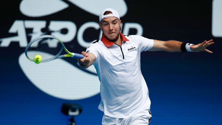 Jan-Lennard Struff will open against Daniel Evans