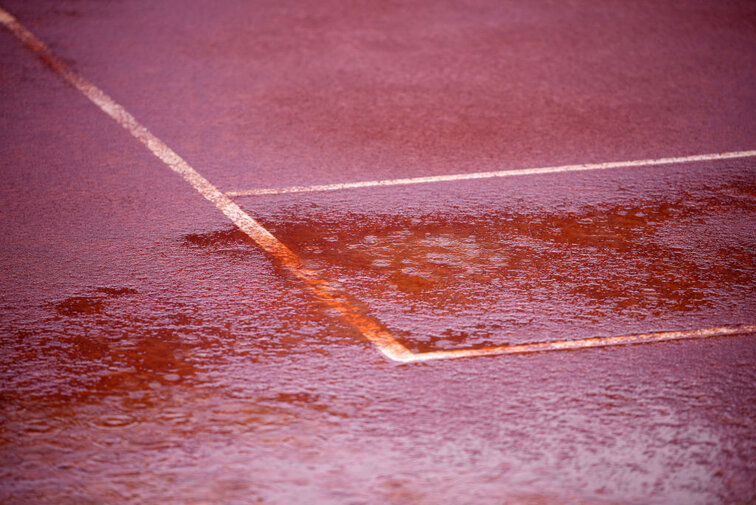 Dauerregen macht in Houston das Tennisspielen derzeit praktisch unmöglich