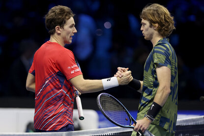 Casper Ruud und Andrey Rublev kämpfen um die ATP Finals Casper Ruud und Andrey Rublev kämpfen um die ATP Finals