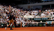 Carlos Alcaraz auf dem Court Philippe-Chatrier im Finale der French Open 2024