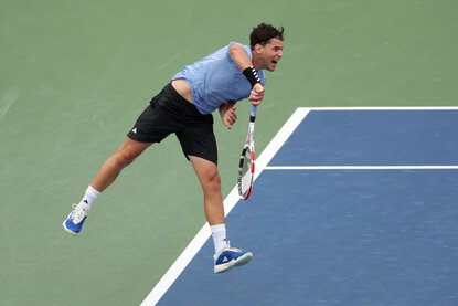Dominic Thiem schlägt in Bratislava auf Dominic Thiem schlägt in Bratislava auf