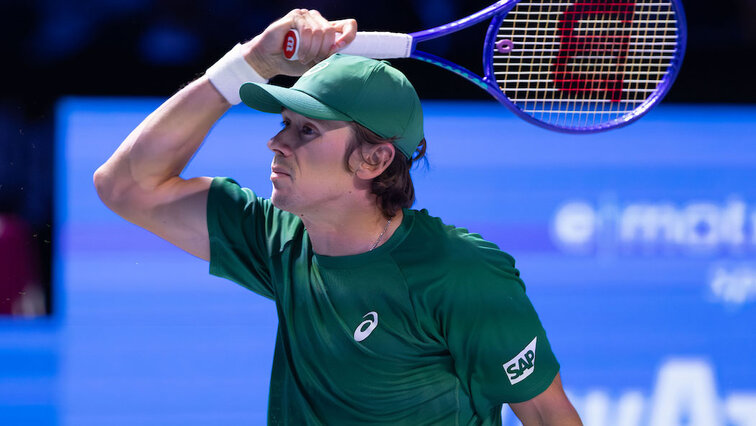 Alex de Minaur steht in Wien im Halbfinale Alex de Minaur steht in Wien im Halbfinale