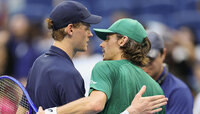 Jannik Sinner und Alex de Minaur zuletzt beim Turnier in Peking Jannik Sinner und Alex de Minaur zuletzt beim Turnier in Peking
