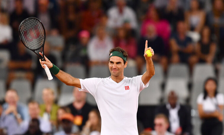 Rafael Nadal und Roger Federer sammelten vor einer Rekordkulisse in Kapstadt für einen guten Zweck - und hatten dabei eine Menge Spaß.