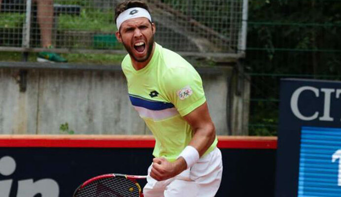 Die Siegerfaus von Jiri Vesely nach dem Einzug ins Viertelfinale.