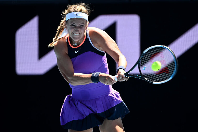 Victoria Azarenka ließ Svetlana Kuznetsova in Doha keine Chance Kiki Bertens and Jennifer Brady have already left