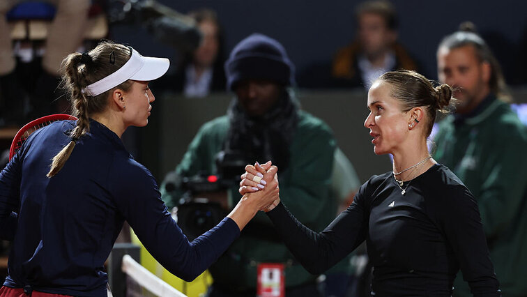Elena Rybakina und Elina Svitolina lieferten sich am Mittwoch in Rom einen harten Fight. Elena Rybakina und Elina Svitolina lieferten sich am Mittwoch in Rom einen harten Fight.