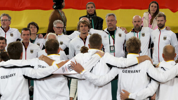 Alexander Zverev spielt in Bologna dem Team zuliebe Alexander Zverev spielt in Bologna dem Team zuliebe