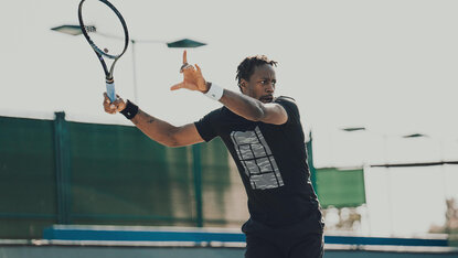 Gaël Monfils und sein ARTENGO-Schläger - eine Kombination, die Spaß macht Gaël Monfils und sein ARTENGO-Schläger - eine Kombination, die Spaß macht