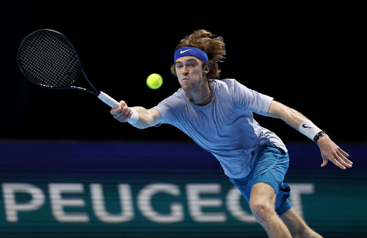 Andrey Rublev trifft zum Auftakt der ATP Finals auf Rafael Nadal Andrey Rublev meets Rafael Nadal at the start of the ATP Finals