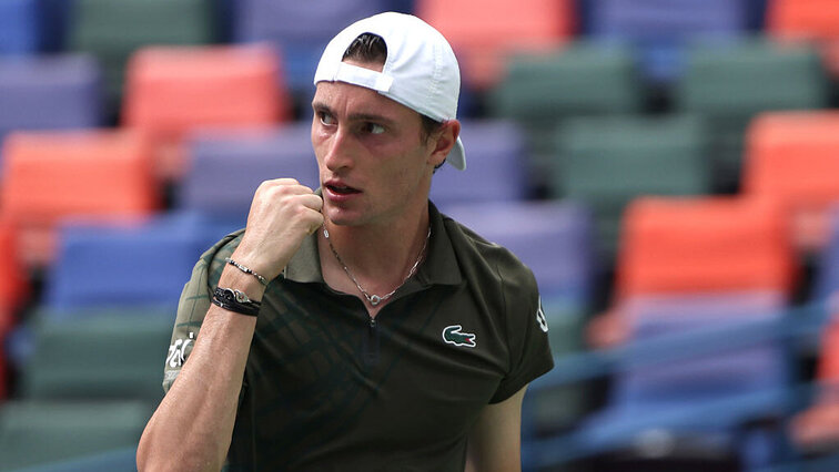 Nach zwei bisherigen Niederlagen auf der Tour konnte Ugo Humbert in Basel seinen ersten Erfolg gegen Taylor Fritz einfahren. Getty Images