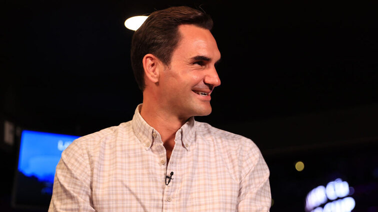 Roger Federer berichtete im Rahmen einer Pressekonferenz eines Sponsors über seinen Genesungsprozess