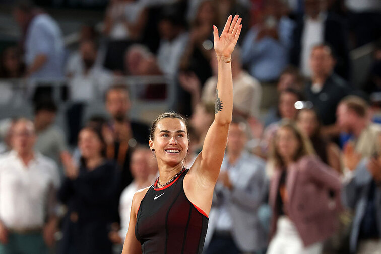 Aryna Sabalenka gewann gegen Naomi Osaka in zwei Sätzen Aryna Sabalenka gewann gegen Naomi Osaka in zwei Sätzen