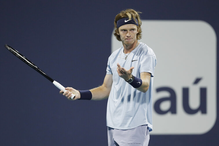 Andrey Rublev ist in Miami im Halbfinale gescheitert Andrey Rublev ist in Miami im Halbfinale gescheitert