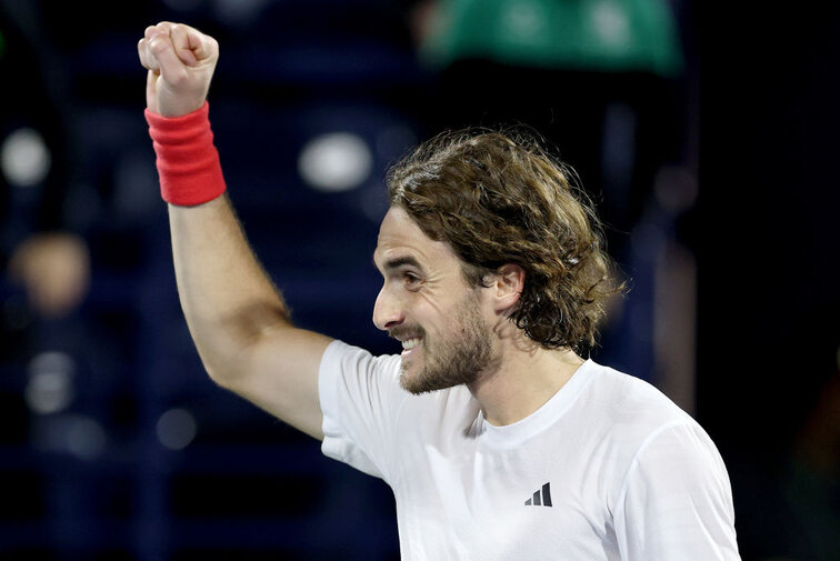 Stefanos Tsitsipas krönte sich am Samstag zum Champion in Dubai. Stefanos Tsitsipas krönte sich am Samstag zum Champion in Dubai.