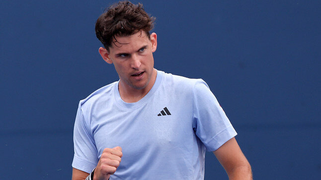 Dominic Thiem hat gegen Luca Nardi ein enges Match gederht Dominic Thiem hat gegen Luca Nardi ein enges Match gederht