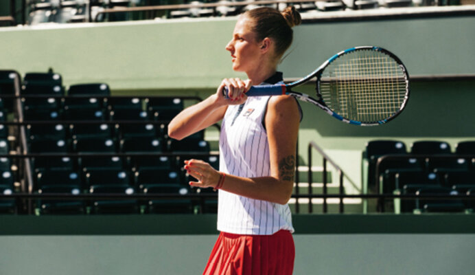 Die FILA Frühjahr-/Sommer-Tennis-Kollektion 2018 jetzt unter www.fila.de shoppen