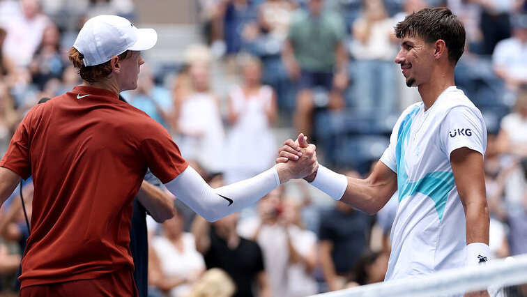 Jannik Sinner und Alexei Popyrin duellieren sich um den Einzug in das Achtelfinale von Rom.