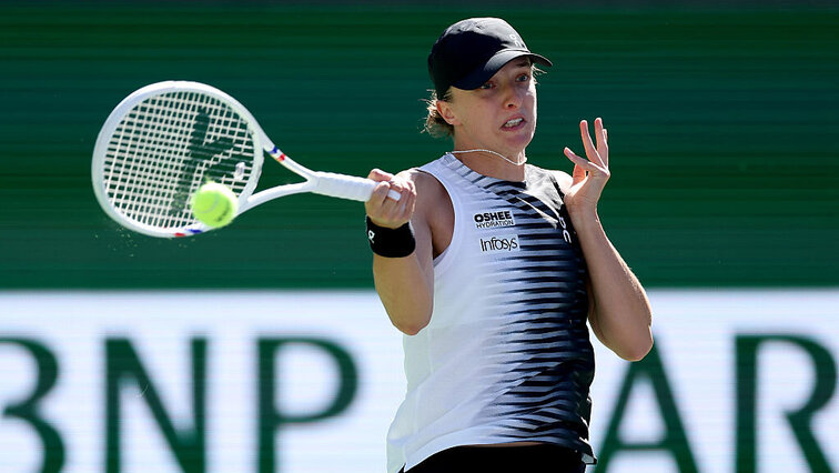 Iga Swiatek feiert in Indian Wells einen gelungenen Auftakt.