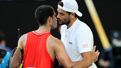 in Melbourne hatte Matteo Berrettini gegen Carlos Alcaraz knapp die Nase vorne in Melbourne hatte Matteo Berrettini gegen Carlos Alcaraz knapp die Nase vorne