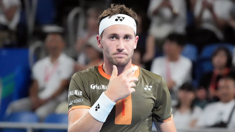 Überraschendes Aus für Casper Ruud: Der Norweger muss im Viertelfinale aufgeben Überraschendes Aus für Casper Ruud: Der Norweger muss im Viertelfinale aufgeben