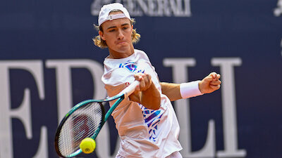 Mit einer kämpferisch starken Leistung schaffte Lukas Neumayer beim Challenger-Turnier in San Marino den Einzug ins Viertelfinale. GEPA Pictures