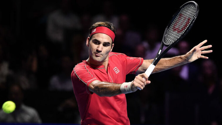 Roger Federer is in the quarter-finals in Basel