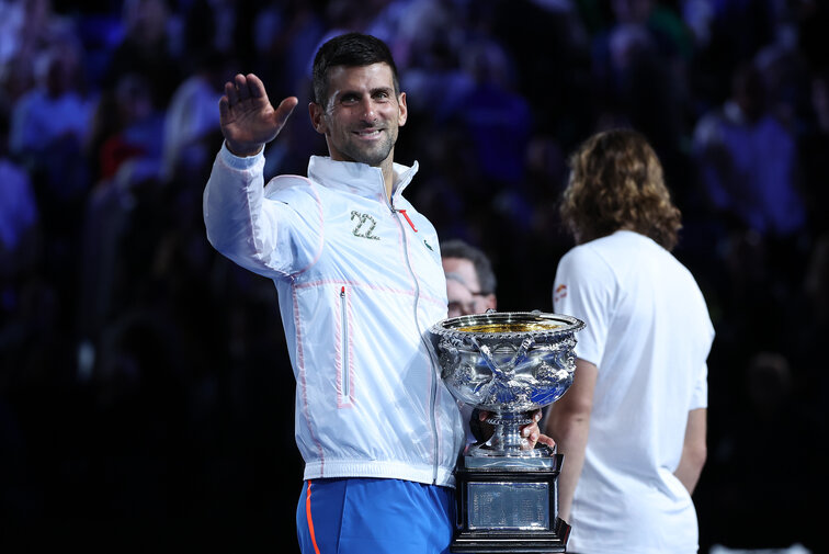 Novak Djokovic hat Stefanos Tsitsipas doch recht deutlich in die Schranken gewiesen